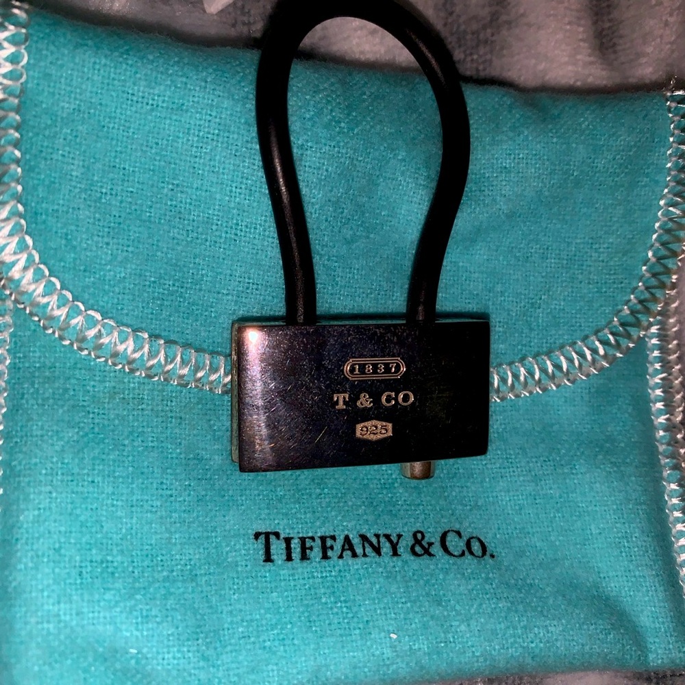 Tiffany & Co. RARE Silver 1837 Padlock Black Rubber Key Ring Chain Keychain